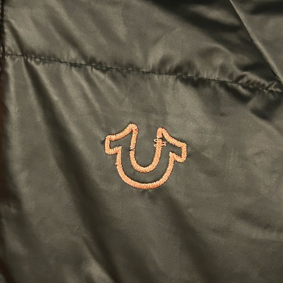 Girls True Religion puffer jacket size Medium - Picture 3 of 4